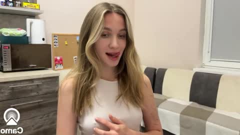 amy_meoww online show from December 6, 2024, 6:06 pm