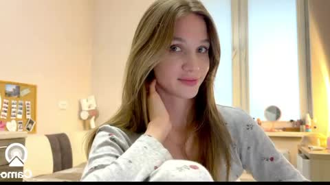 Snapshot of amy_meoww chatting on April 27, 2026, 5:11 pm amy_meoww online show from April 27, 2026, 5:11 pm