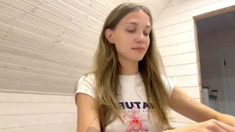 Snapshot of amy_meoww chatting on August 2, 2026, 6:17 pm amy_meoww online show from August 2, 2026, 6:17 pm
