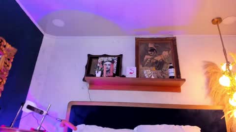 Little Slut Nicolee online show from January 8, 2025, 1:32 am