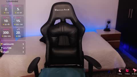 Mia Cristancho online show from November 4, 2025, 5:23 pm