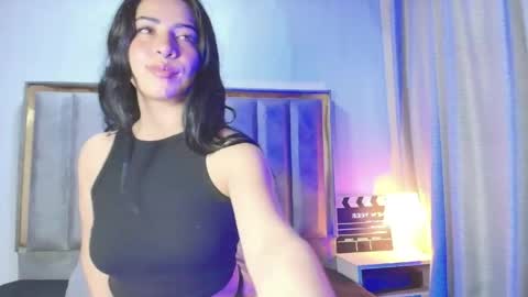 Snapshot of amy_swann chatting on May 12, 2026, 11:29 am Amy online show from May 12, 2026, 11:29 am