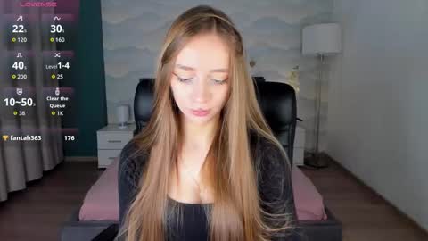 Amy online show from November 5, 2025, 4:18 pm