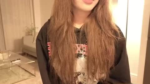 Snapshot of amyalwayshere chatting on December 21, 2025, 7:15 am girl next door named Amy online show from December 21, 2025, 7:15 am