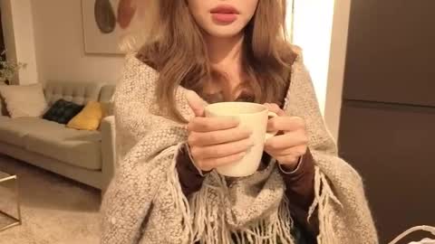 Snapshot of amyalwayshere chatting on January 6, 2026, 7:23 am girl next door named Amy online show from January 6, 2026, 7:23 am