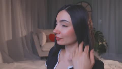 Amy Armstrong online show from February 28, 2026, 11:28 pm