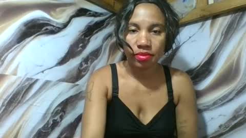 Snapshot of amyatche chatting on July 2, 2026, 7:14 am Amyatche online show from July 2, 2026, 7:14 am