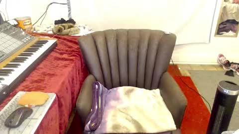 Snapshot of amyattack chatting on February 9, 2026, 9:13 am Trashely Gimpson online show from February 9, 2026, 9:13 am