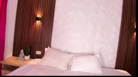 Snapshot of amycolman_ chatting on May 20, 2026, 11:49 am amy online show from May 20, 2026, 11:49 am