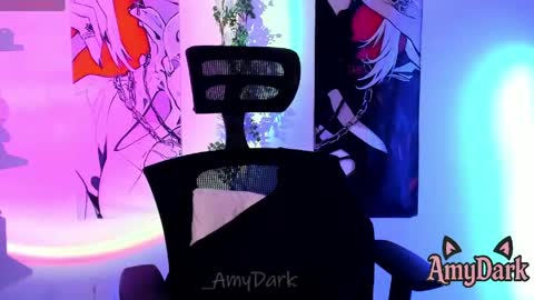 Snapshot of amydark chatting on April 17, 2026, 12:57 am Amy online show from April 17, 2026, 12:57 am