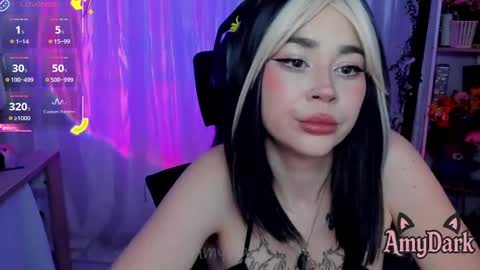 Snapshot of amydarkk chatting on October 16, 2025, 10:11 pm Amy online show from October 16, 2025, 10:11 pm