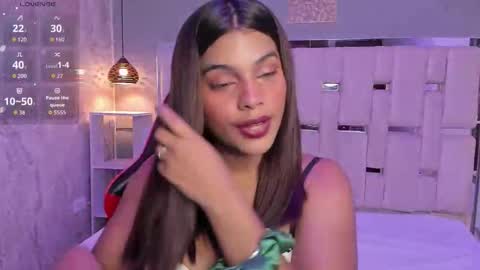 Snapshot of amyevan_ chatting on October 22, 2025, 9:47 pm amyevan_ online show from October 22, 2025, 9:47 pm