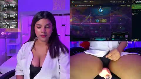 Snapshot of amyevan_ chatting on November 3, 2025, 8:21 pm amyevan_ online show from November 3, 2025, 8:21 pm