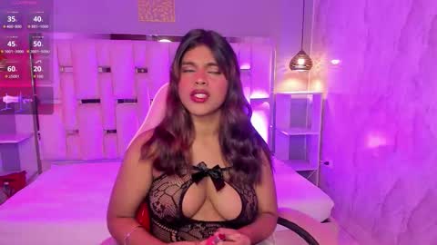 Snapshot of amyevan_ chatting on December 16, 2025, 9:20 pm amyevan_ online show from December 16, 2025, 9:20 pm