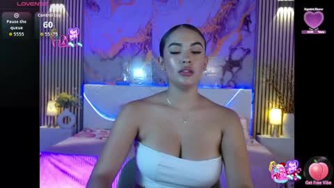 amyjohnsonn online show from May 30, 2026, 5:48 am