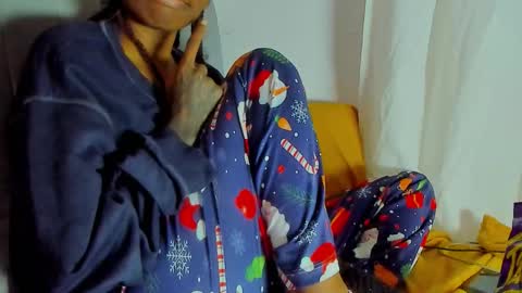 Snapshot of amykto chatting on November 26, 2025, 7:04 pm amykto online show from November 26, 2025, 7:04 pm