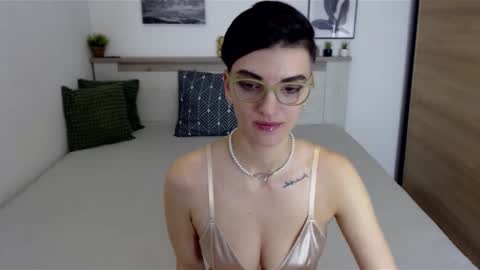 Snapshot of amylexy chatting on December 7, 2024, 8:00 am Hi there guys My pleasure in your hands pvt is open online show from December 7, 2024, 8:00 am