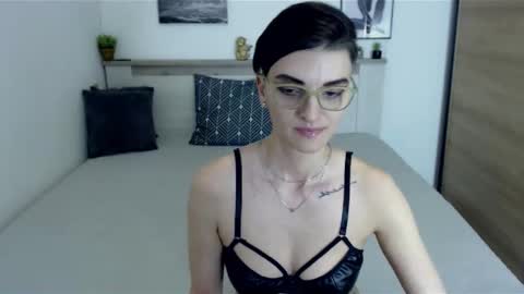 Snapshot of amylexy chatting on January 6, 2025, 5:16 pm Hi there guys My pleasure in your hands pvt is open online show from January 6, 2025, 5:16 pm