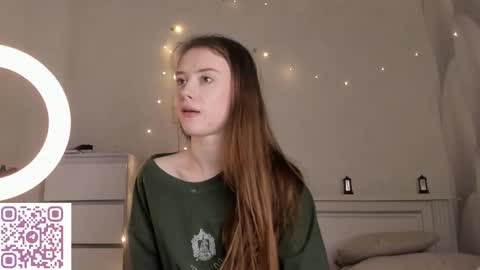 amylovesyouu online show from December 13, 2025, 9:09 pm