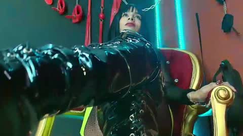 Amy Wong Grey online show from December 8, 2024, 11:19 pm