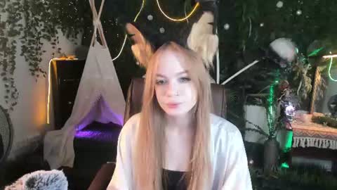Snapshot of amynox chatting on July 8, 2026, 9:36 am Amy online show from July 8, 2026, 9:36 am