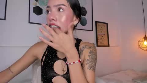 Snapshot of amysc chatting on December 5, 2025, 2:03 pm Amy online show from December 5, 2025, 2:03 pm