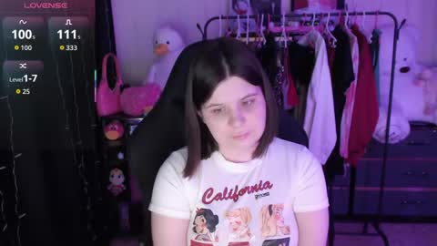 Snapshot of amyvibes chatting on April 24, 2026, 6:54 pm amyvibes online show from April 24, 2026, 6:54 pm