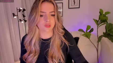 Snapshot of amywoods chatting on January 10, 2026, 10:39 am online show from January 10, 2026, 10:39 am