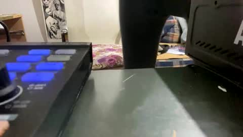 Snapshot of amyyrlikesdeep chatting on March 11, 2026, 4:18 am amyyrlikesdeep online show from March 11, 2026, 4:18 am