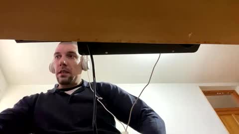 Snapshot of amyyrlikesdeep chatting on March 24, 2026, 9:03 am amyyrlikesdeep online show from March 24, 2026, 9:03 am