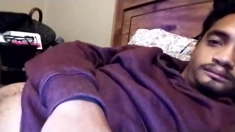 Snapshot of an377432 chatting on December 4, 2025, 11:35 pm an377432 online show from December 4, 2025, 11:35 pm