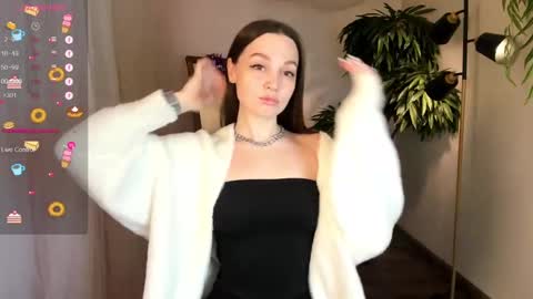 Angie online show from January 3, 2025, 2:10 am