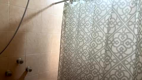 Snapshot of an_e333 chatting on October 10, 2025, 10:31 pm an_e333 online show from October 10, 2025, 10:31 pm