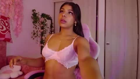 Snapshot of ana__grace chatting on June 25, 2026, 5:12 am Ana online show from June 25, 2026, 5:12 am