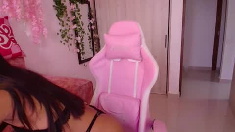 Snapshot of ana__grace chatting on July 15, 2026, 2:44 pm Ana online show from July 15, 2026, 2:44 pm