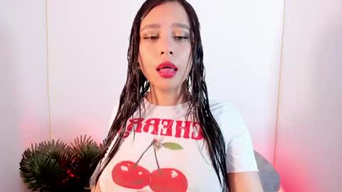 Snapshot of ana__victoria chatting on May 3, 2026, 3:18 pm Ana online show from May 3, 2026, 3:18 pm
