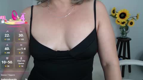 Snapshot of ana_hotmilf chatting on November 2, 2025, 11:07 pm Ana online show from November 2, 2025, 11:07 pm