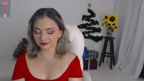 Snapshot of ana_hotmilf chatting on December 17, 2025, 12:22 pm Ana online show from December 17, 2025, 12:22 pm