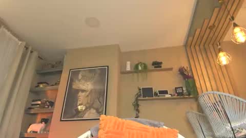 Ana Maria online show from April 11, 2026, 10:25 pm