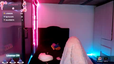 Ana Ricciardi online show from November 22, 2025, 4:55 am