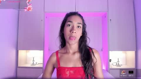 anaacollins_ online show from March 21, 2026, 11:37 am