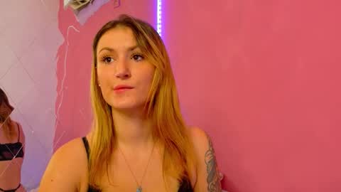 Snapshot of anaayss chatting on October 28, 2025, 5:44 am anaayss online show from October 28, 2025, 5:44 am