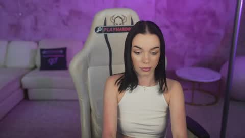 Anabel Kira Zlata Kira Elice Lana Dominika Sofy Kaila Bridget online show from May 17, 2026, 10:50 pm