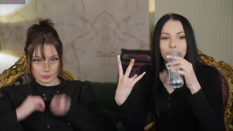 Sweet girls online show from May 19, 2026, 10:43 am