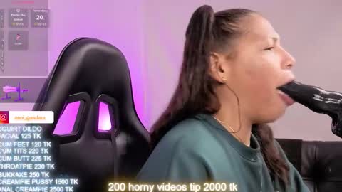 anabel alice gandara  online show from November 8, 2025, 9:24 pm