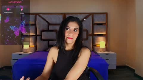Snapshot of anabell_brown chatting on May 27, 2026, 1:30 pm HI I AM ANABELL online show from May 27, 2026, 1:30 pm