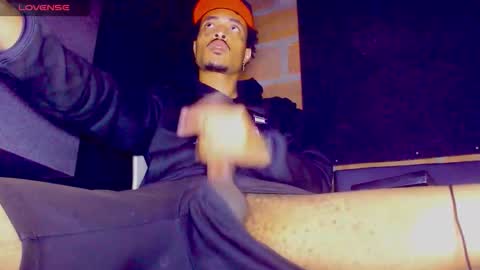 anaconda_94 online show from October 25, 2025, 6:46 pm