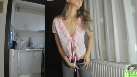 Anahi online show from April 4, 2026, 4:55 am