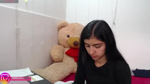 Snapshot of anahibrowns95 chatting on October 23, 2025, 7:12 pm Anahi Browns online show from October 23, 2025, 7:12 pm