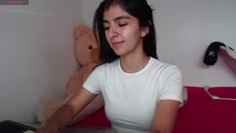 Snapshot of anahibrowns95 chatting on July 9, 2026, 6:12 pm Anahi Browns online show from July 9, 2026, 6:12 pm